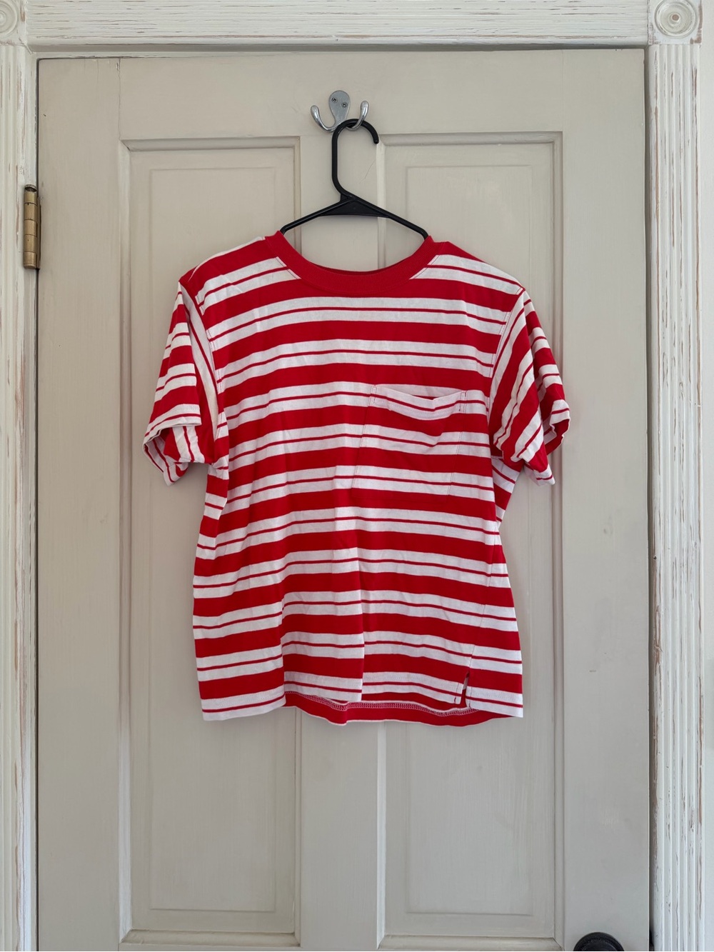 Liz Claiborne Red and White Striped Short Sleeve Tee
